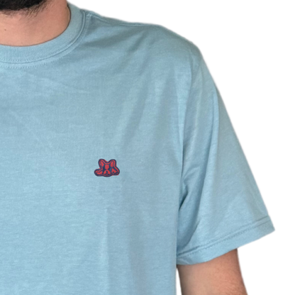 Playera en Contraste Manga Corta Modelo Bark Color Azul Claro